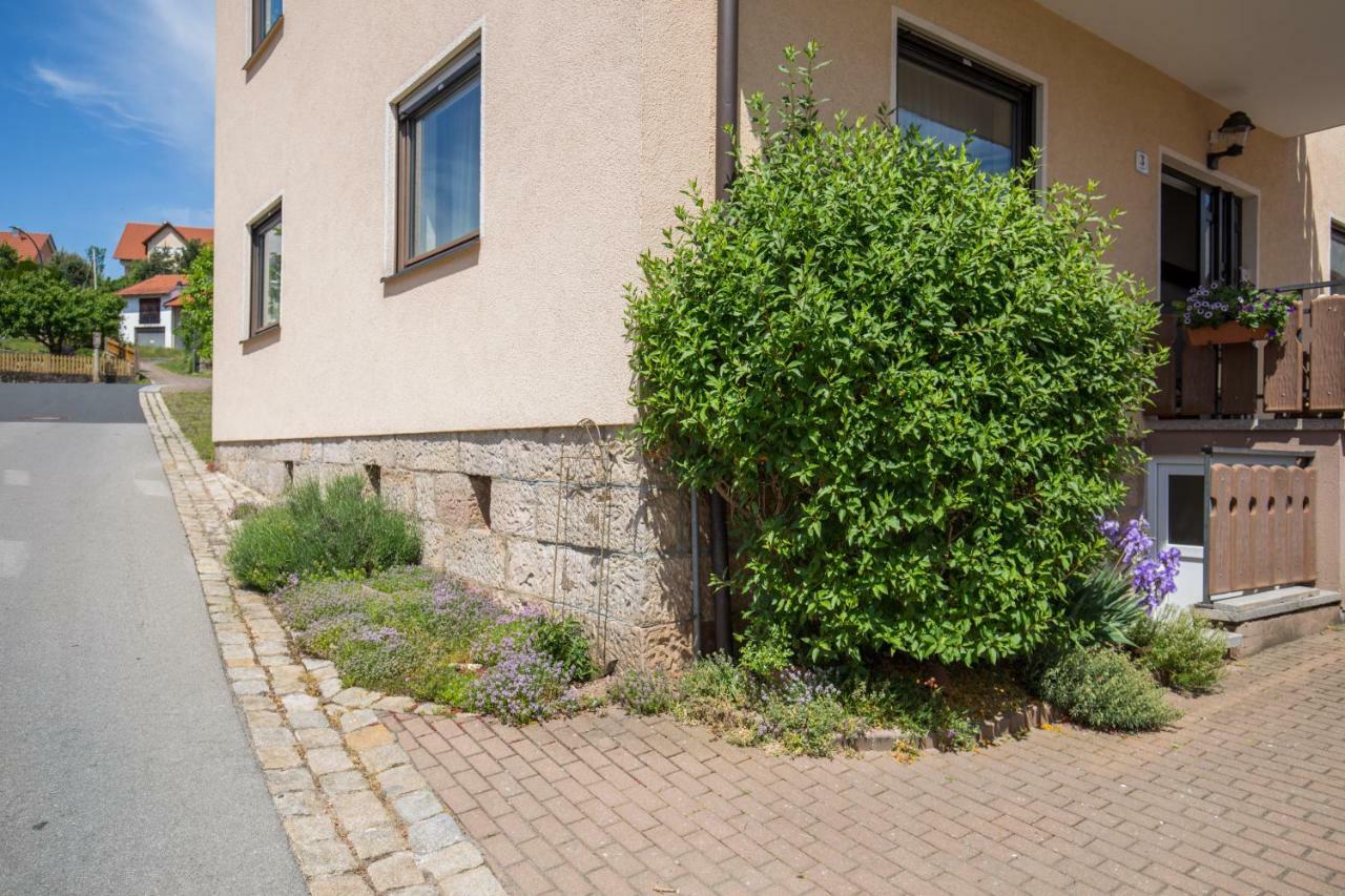 Ferienwohnung Arnold Burkardroth Bagian luar foto